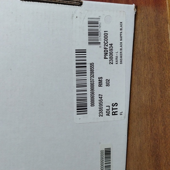 Linea Paolo women's Black Kaira Platform Nappa Leather Sneaker. VGUC. size 9.5 - Picture 15 of 15